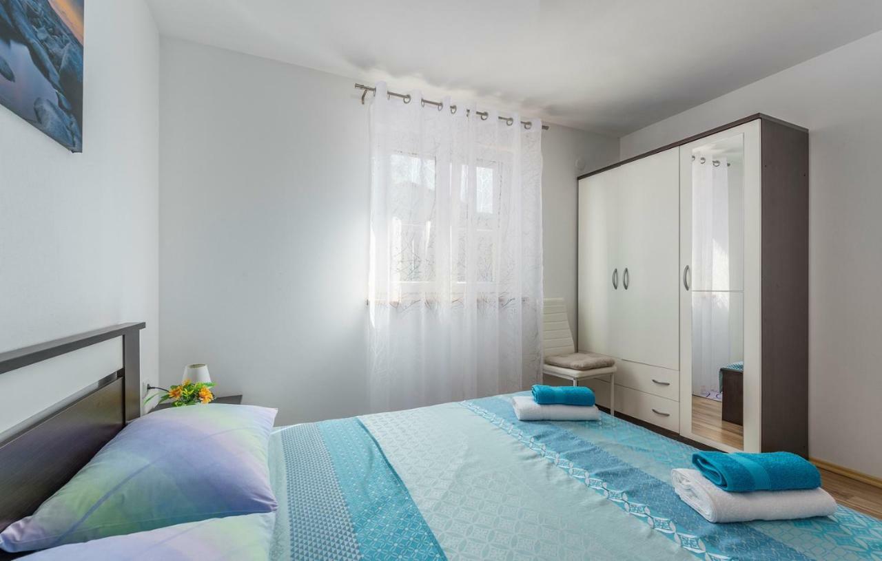 Apartment Antonio 波雷奇 客房 照片