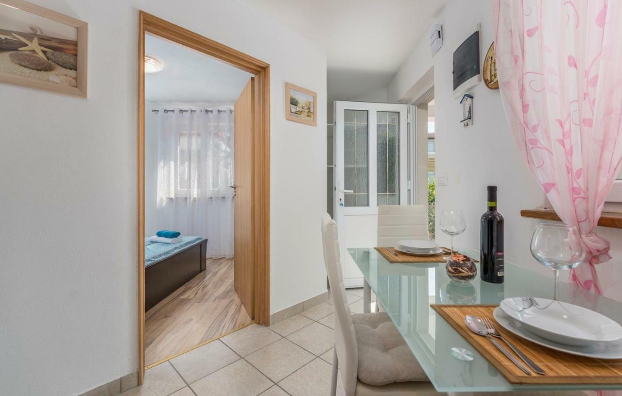 Apartment Antonio 波雷奇 客房 照片